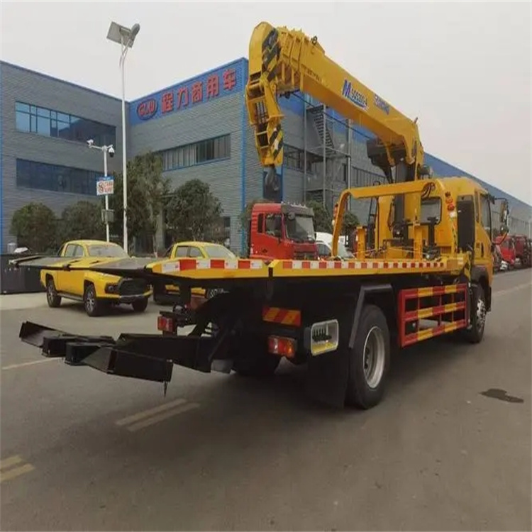 嘉祥附近小随车吊出租电话，轻松解决搬运烦恼