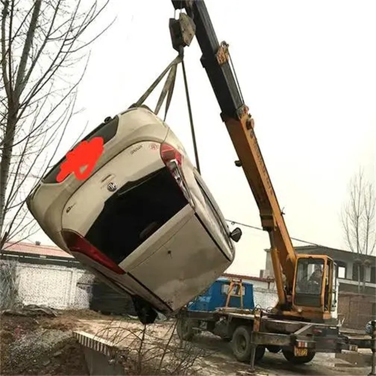 嘉祥随时待命，吊车24小时道路救援服务全解析